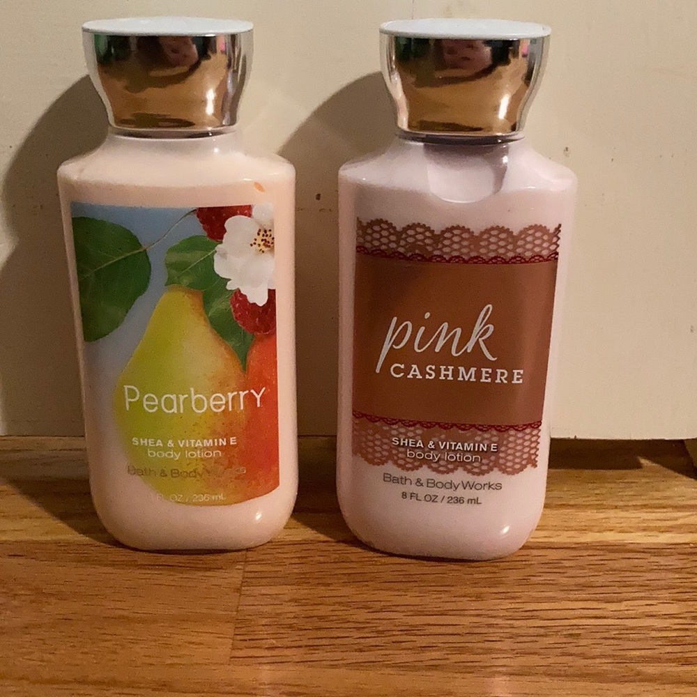 NEVER USES BATH AND BODY WORKS LOTION BUNDLE